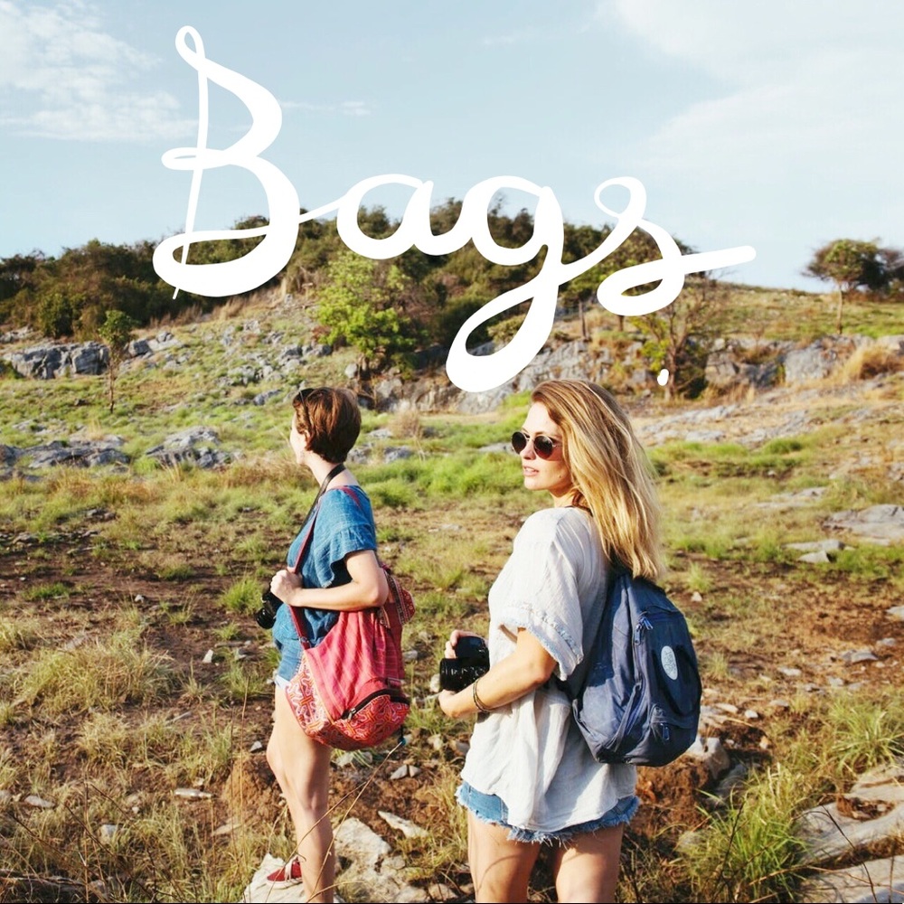 Handbags & Purses